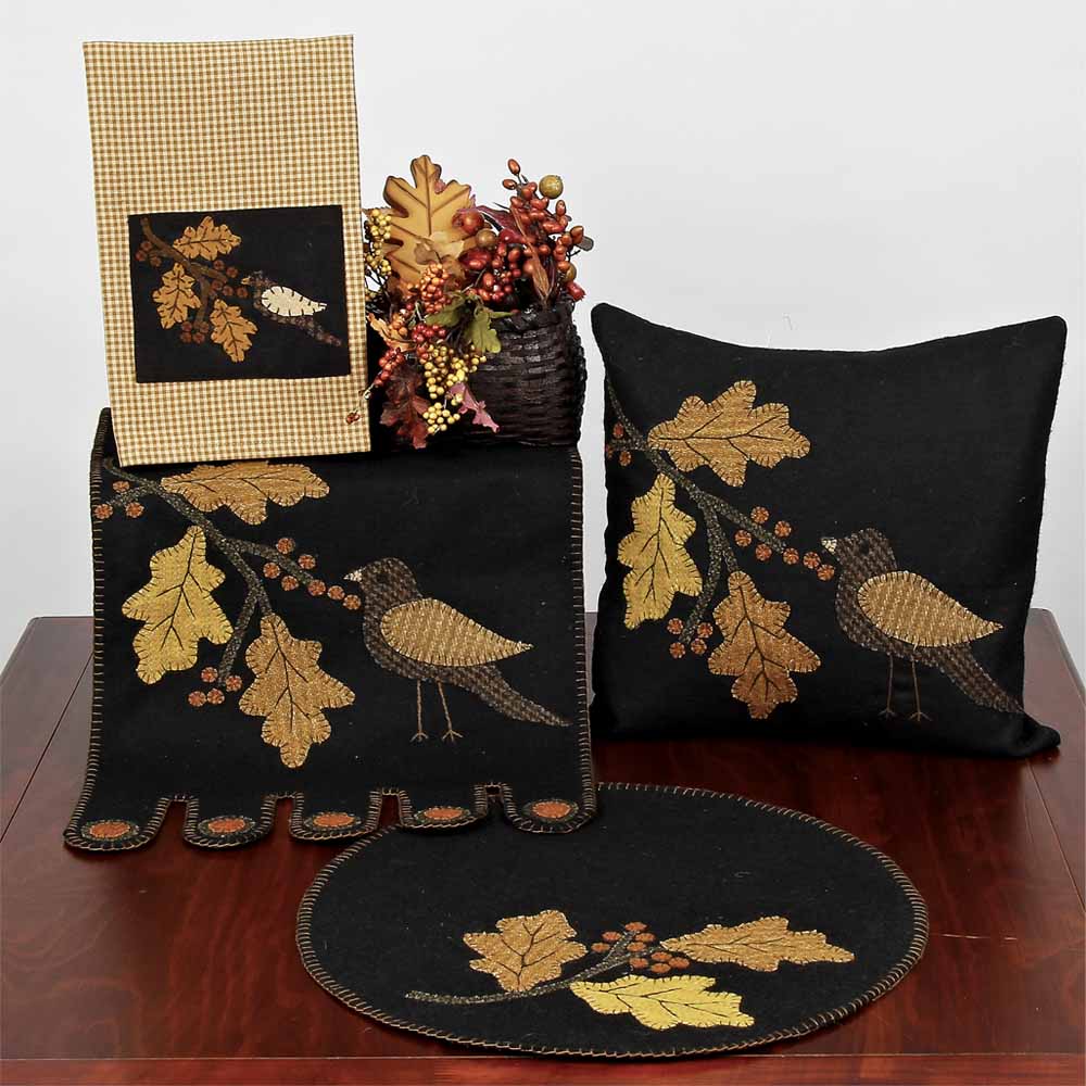 GOOD HARVEST CROW LEAVES TABLE RUNNER